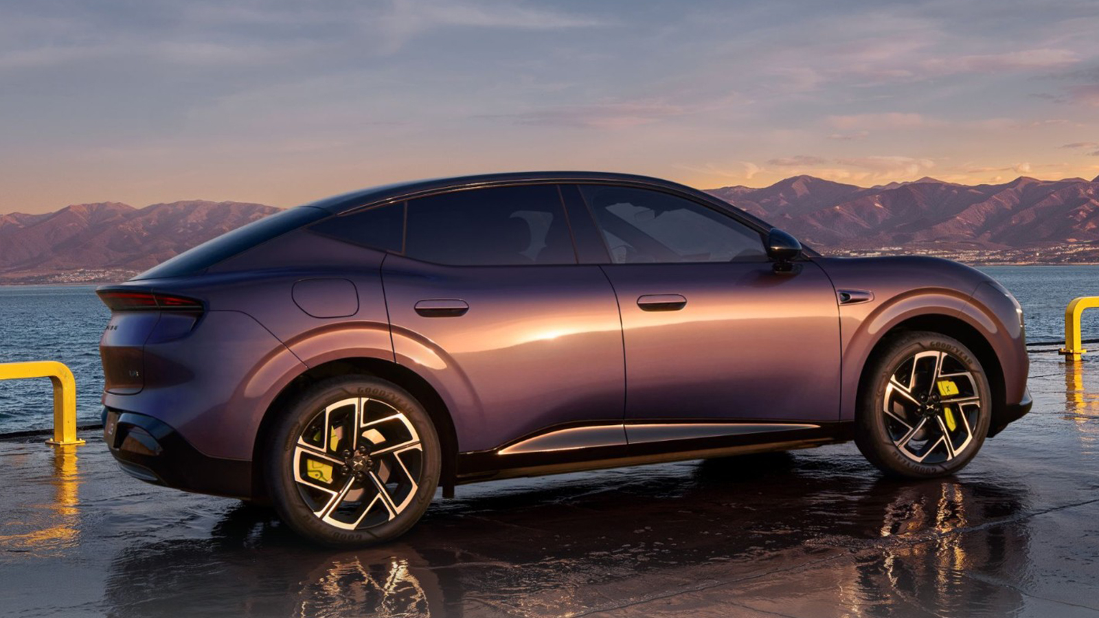 Το XPeng L03 πρόκειται για ένα SUV Coupé, το οποίο μεταξύ άλλων δίνει έμφαση στην αεροδυναμική.